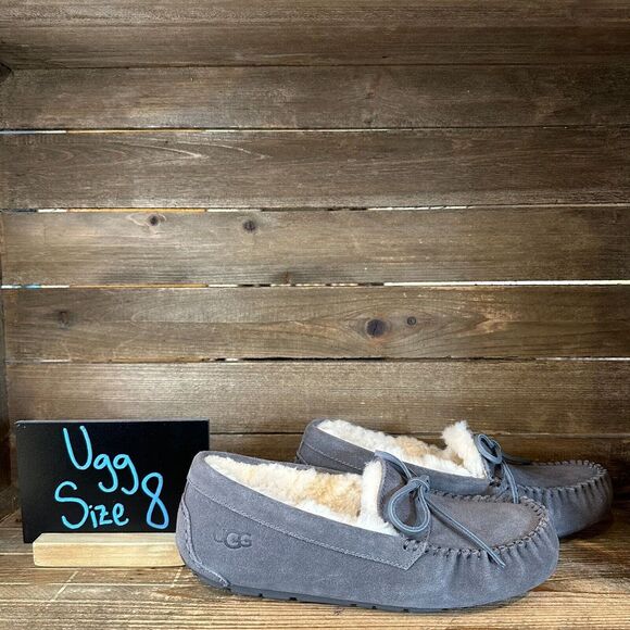 New Mens UGG Corvin Gray Suede‎ Moccasins Slip On Shoes Loafers Slippers Size 8 - Picture 1 of 6